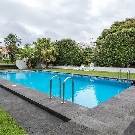 Casa Dos Agapantos * Ponta Delgada (Sao Miguel)